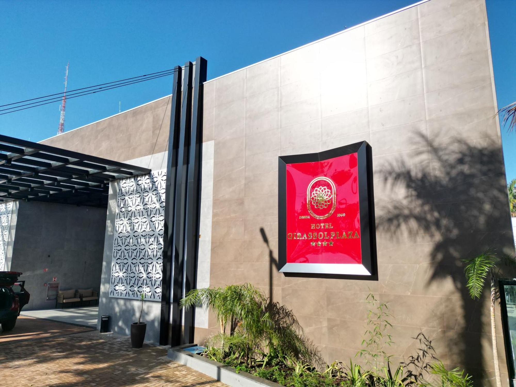 Hotel Girassol Plaza Palmas  Buitenkant foto