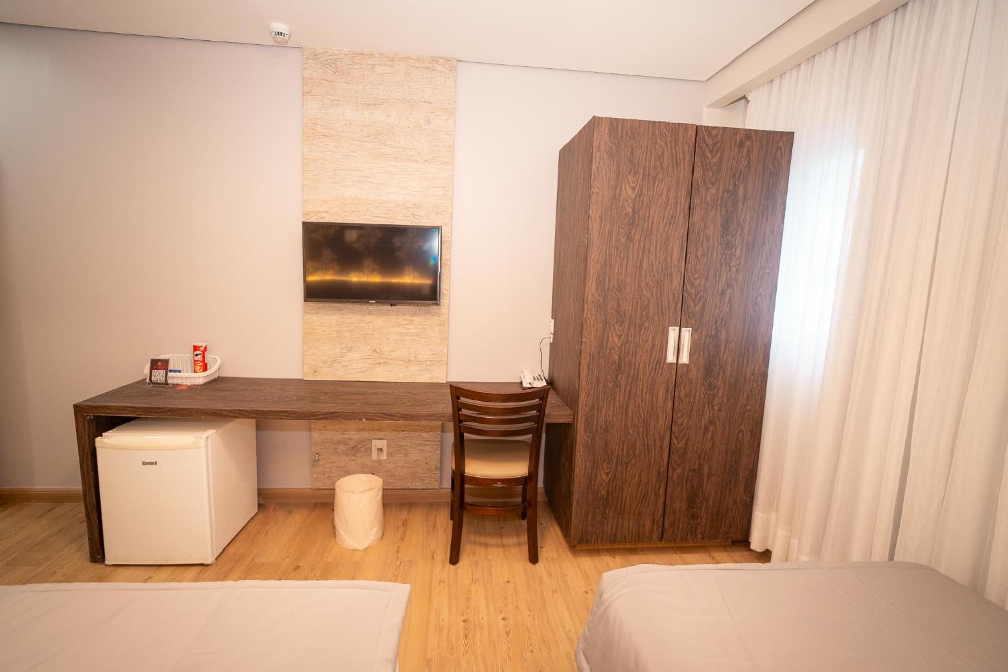 Hotel Girassol Plaza Palmas  Buitenkant foto