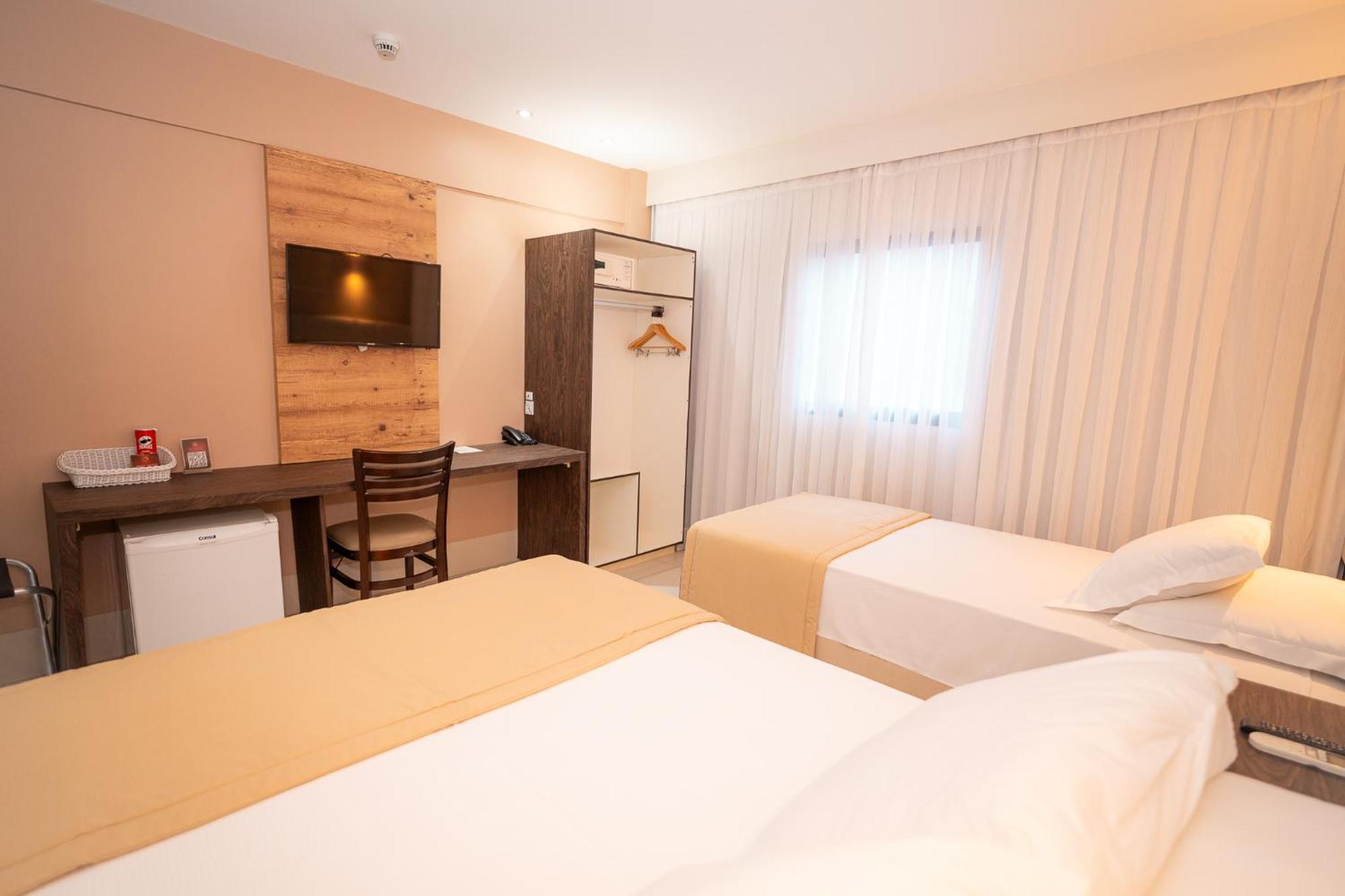Hotel Girassol Plaza Palmas  Buitenkant foto
